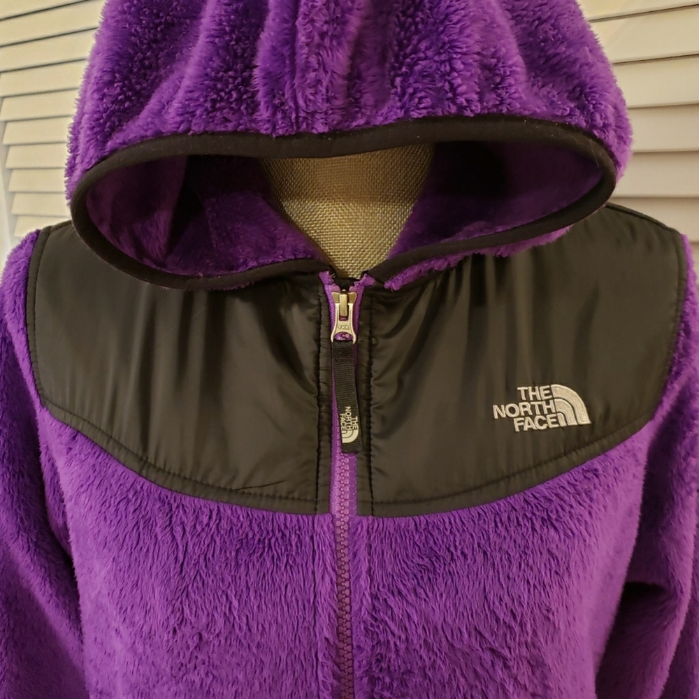 Girls North face hoodie
